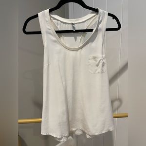 Joie white tank